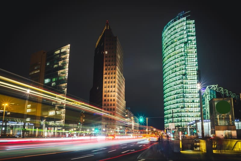 Il business center di Berlino, città dove ha sede la fintech Raisin - iStock / Getty Images Plus