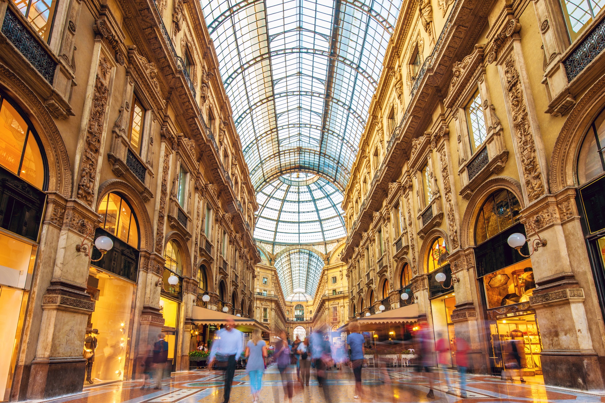La galleria Vittorio Emanuele II a Milano (Getty Images)