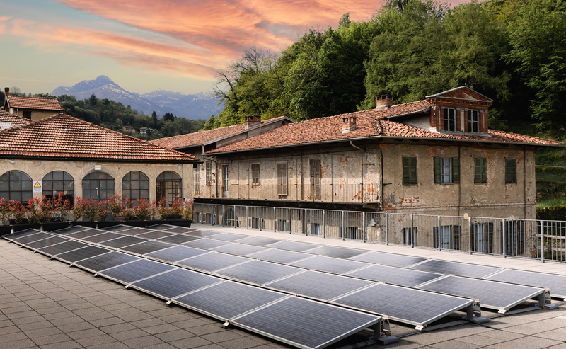 Un dettaglio dei pannelli solari installati al Lanificio Maurizio Sella