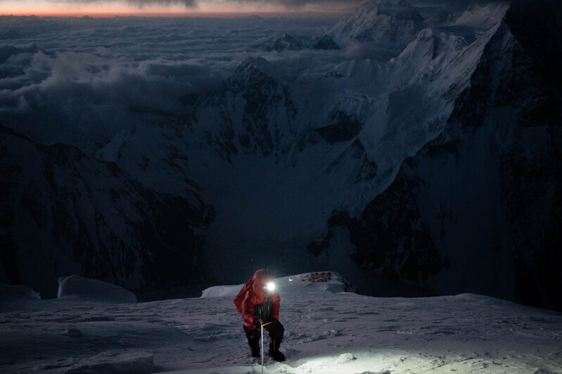 Da Biella al K2, andata e ritorno per misurare i cambiamenti climatici. La spedizione alpinistica fotografa il climate change