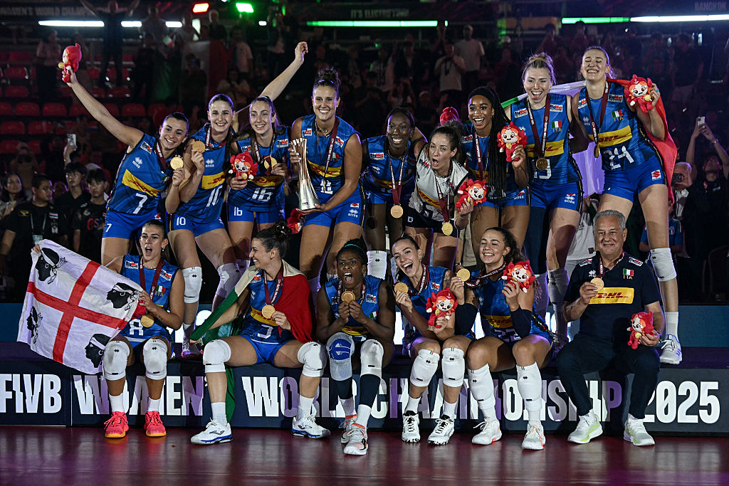 immagine Le ragazze del volley sul tetto del mondo